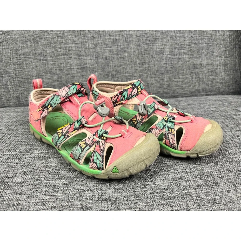 Keen Seacamp II CNX Girls Pink Green Butterfly Water Sandals Size 3 US 35 EU